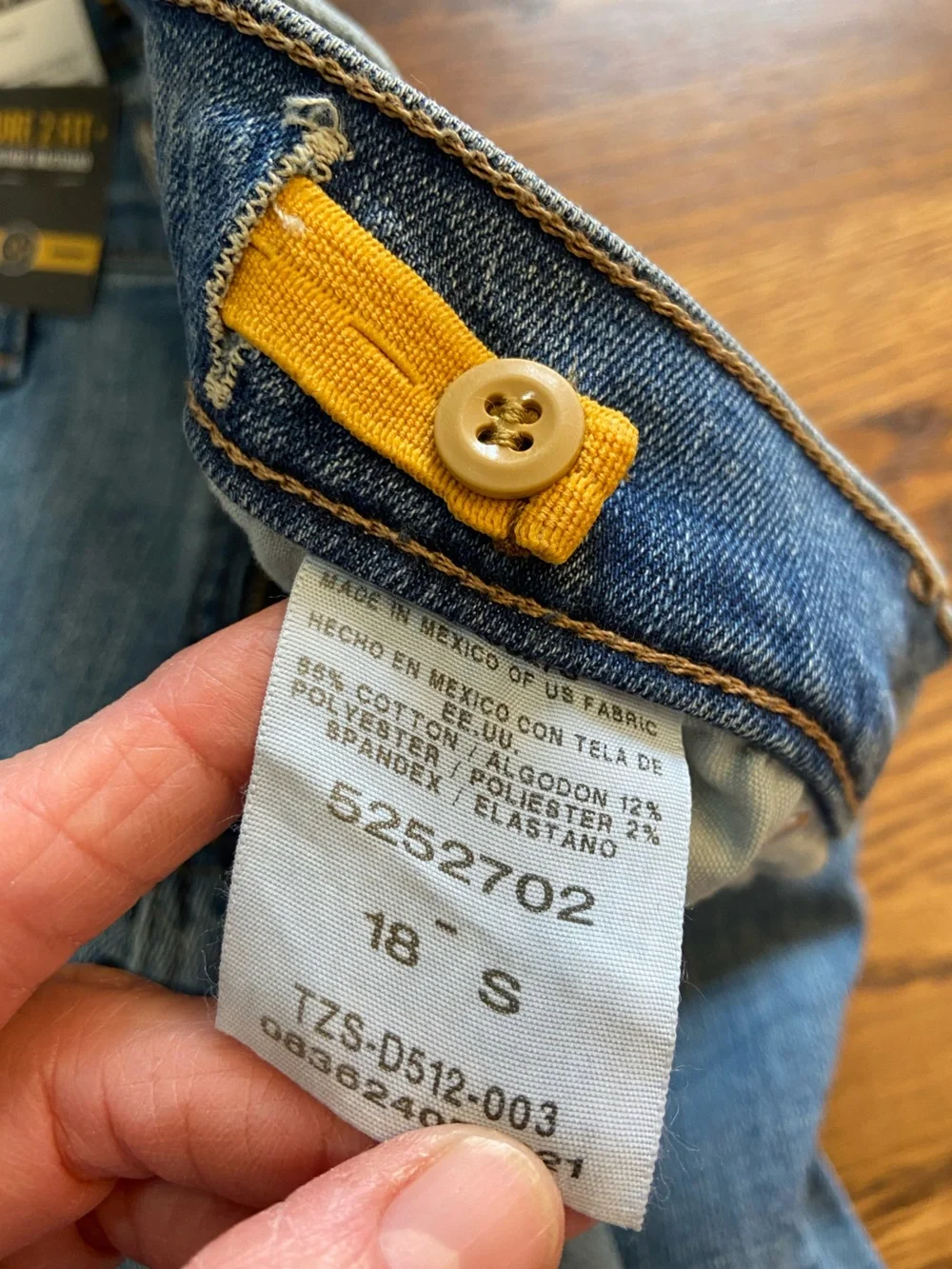 Lee‎ Boy’s Medium Wash Regular Fit Jeans- Size 18 Slim, NWT, Adjustable Waist
